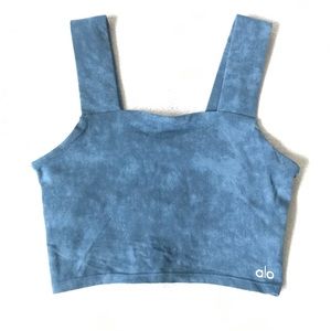 ALO Yoga Crop Top